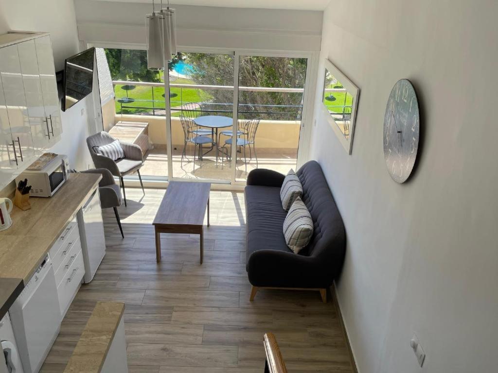 Seaside View Apartment Estepona Bagian luar foto