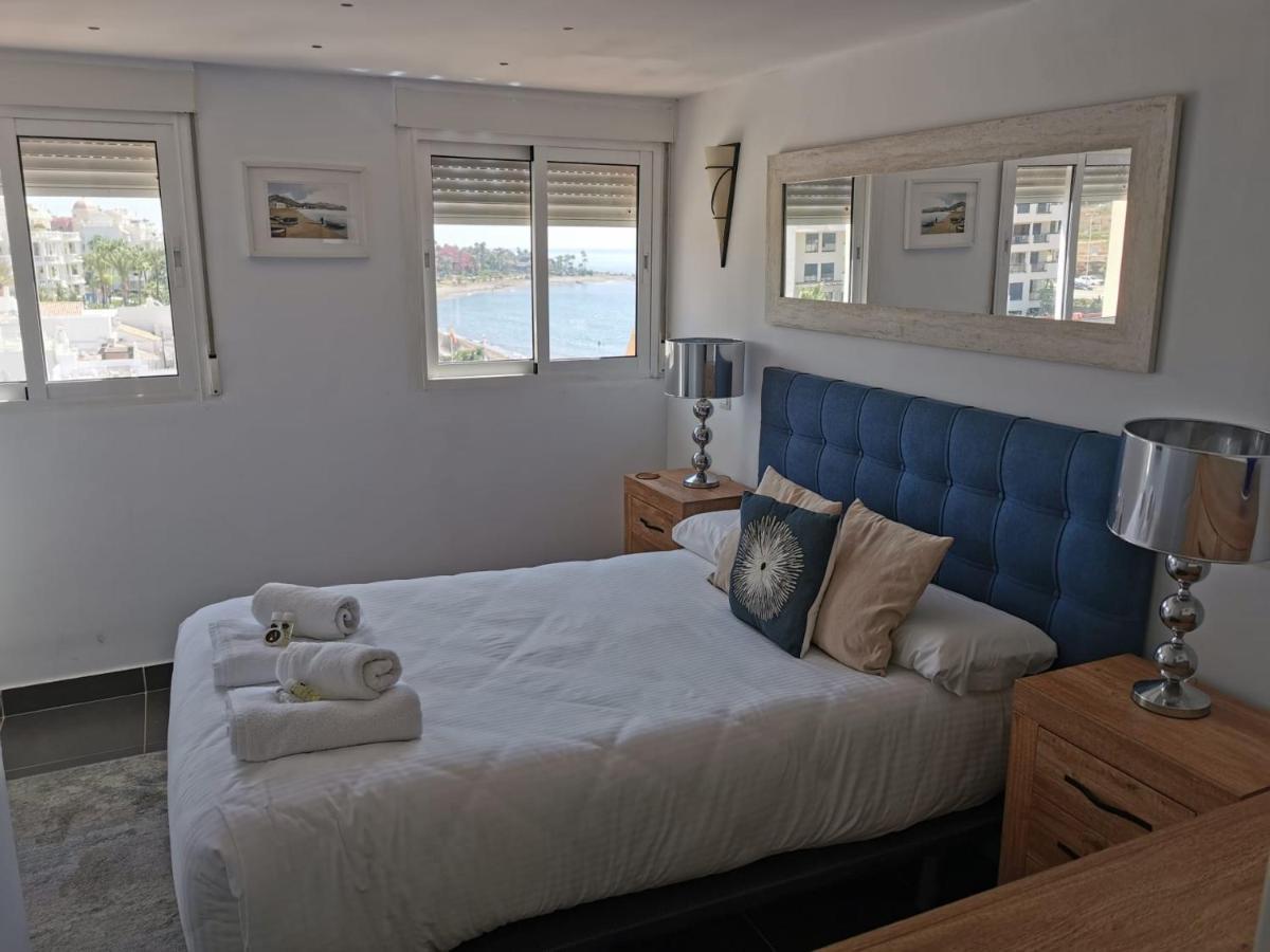 Seaside View Apartment Estepona Bagian luar foto